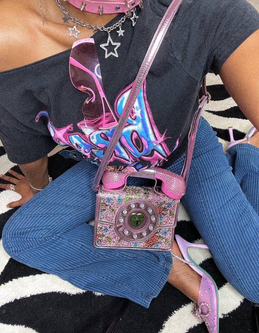 Betsey Johnson kvinner 4B8F208 tilbehør kitsch gi meg en ringtelefonveske rosa