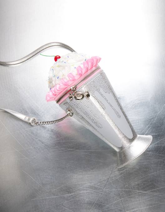 Betsey Johnson kvinner 4B8F211 tilbehør kitsch shake it up crossbody sølv