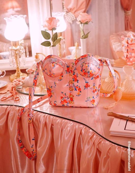 Betsey Johnson kvinner 4B8F220 tilbehør kitsch av korsett elsker crossbody floral